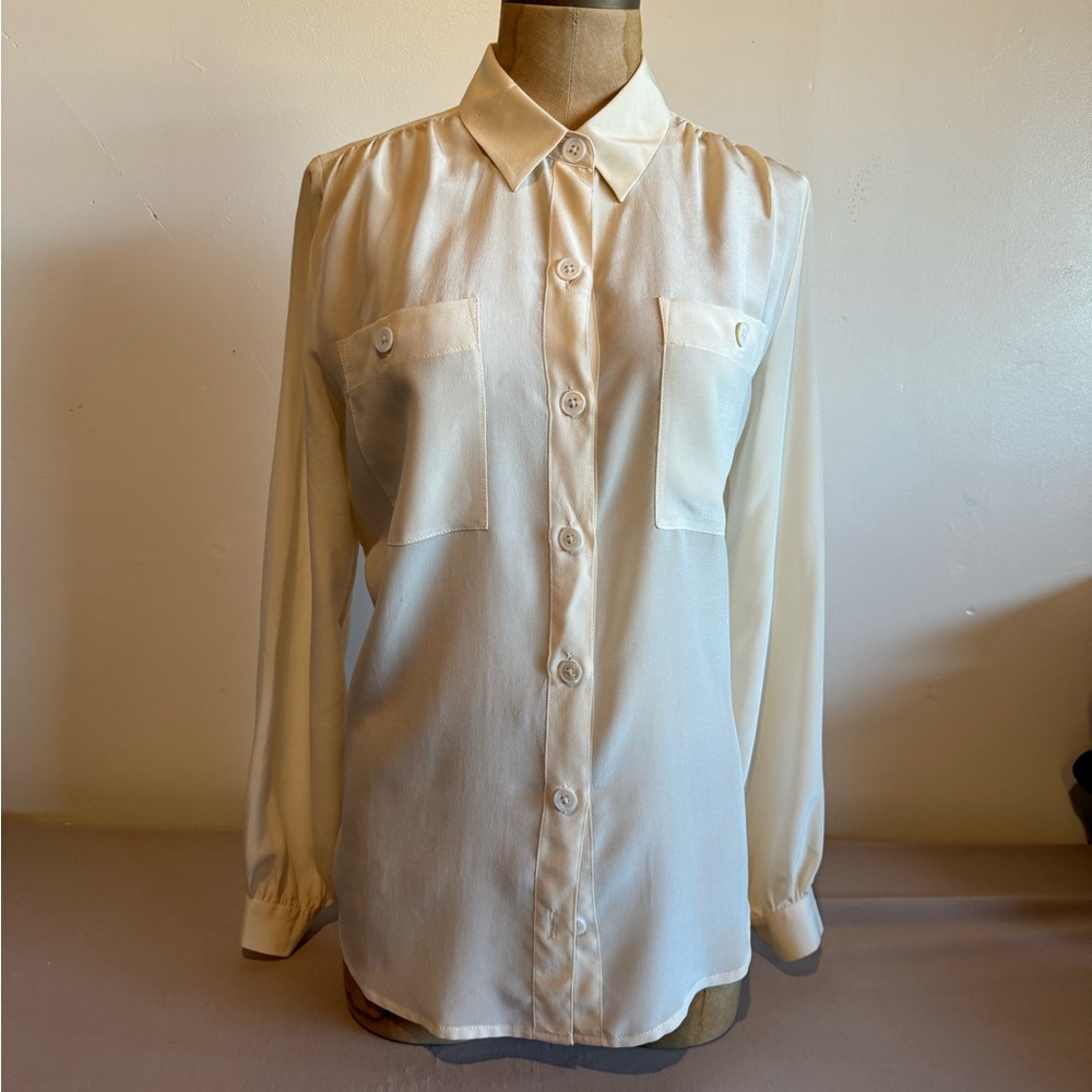 Club Monaco shirt size small